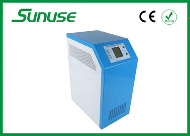 ηλιακός αναστροφέας ελεγκτών 1500w 2000VA AVR UPS με τον ενσωματωμένο αναστροφέα συνεχούς εναλλασσόμενου ρεύματος MPPT με τη λειτουργία ύπνου